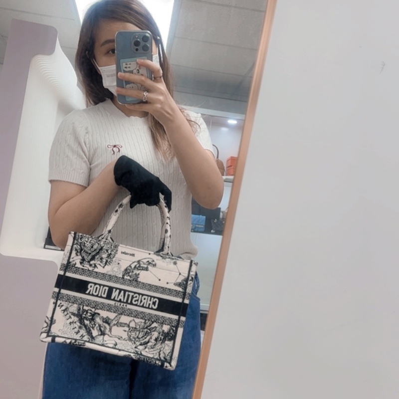 Dior book 黑白星座小號托特-14