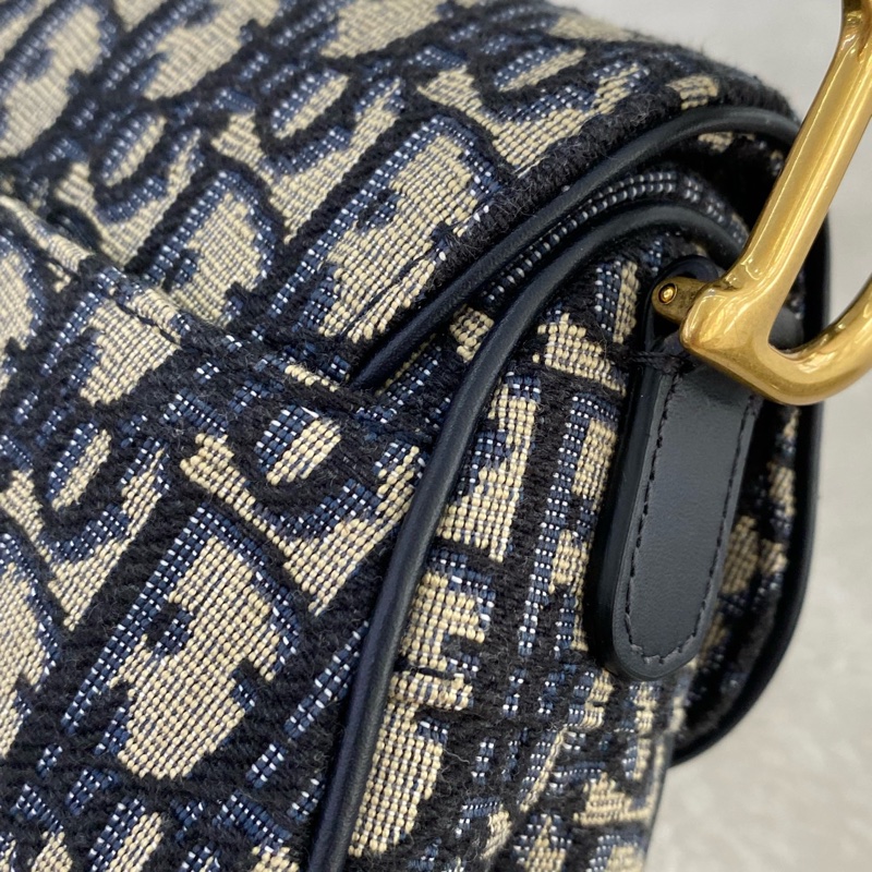 迪奧/Dior saddle經典老花刺繡帆布馬鞍包,22年,尺寸19×15×6cm-7