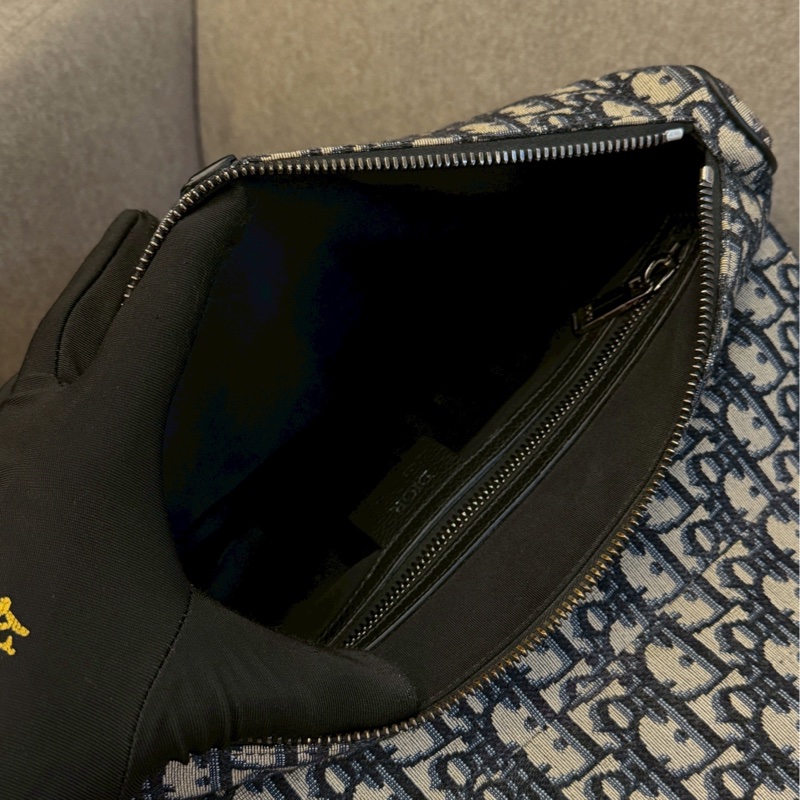 DIOR老花馬鞍釦包-2