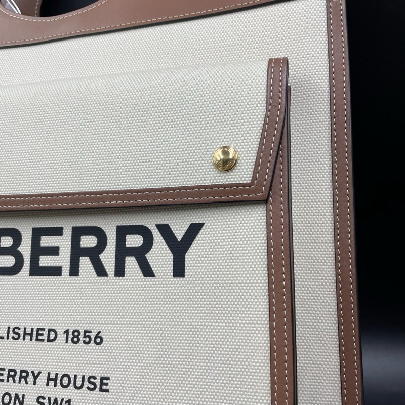 Burberry帆布郵差中號斜挎包 底長37cm  🈚附件-1