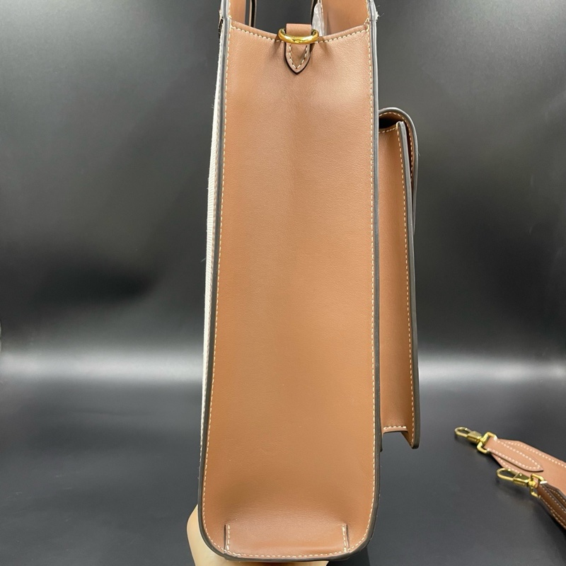 Burberry帆布郵差中號斜挎包 底長37cm  🈚附件-4
