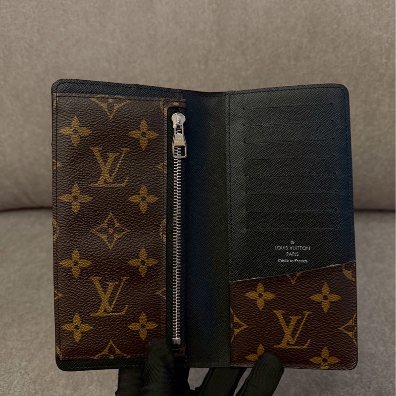 LV雙色老花拼接長夾-5