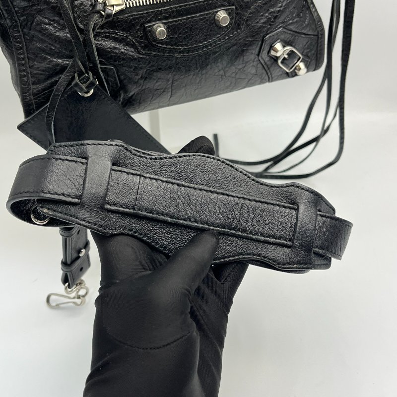 🏷Balenciaga 迷你機車包-9