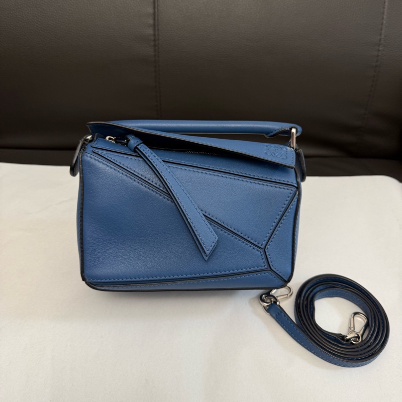 Loewe 羅意威藍色mini迷你puzzle幾何包手提單肩斜挎包 尺寸18-0