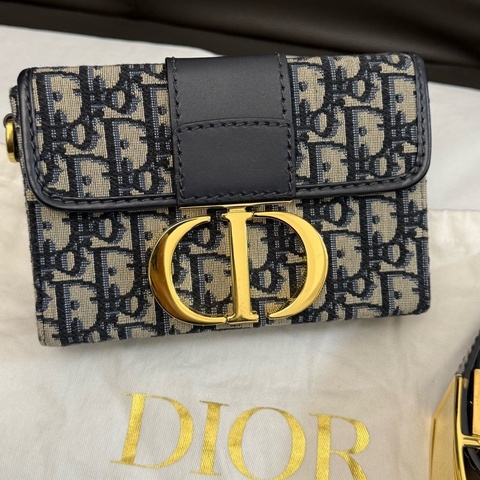 DIOR 迪奧 老花蒙田盒子包 尺寸；17*11.5cm 附件：肩帶 塵袋