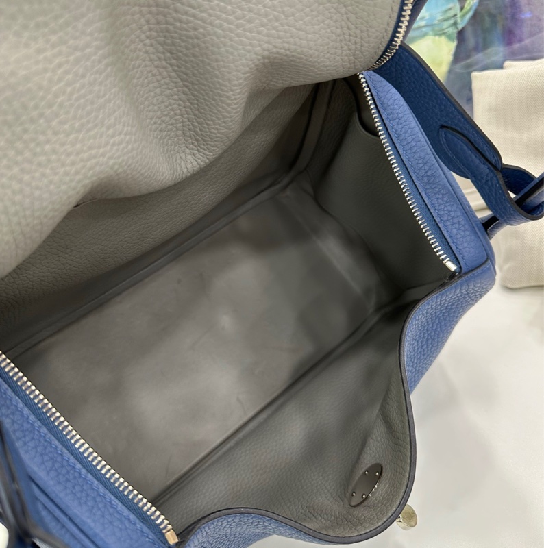 愛馬仕Lindy 30瑪瑙藍內拼海鷗灰銀扣X刻 17年購證-6