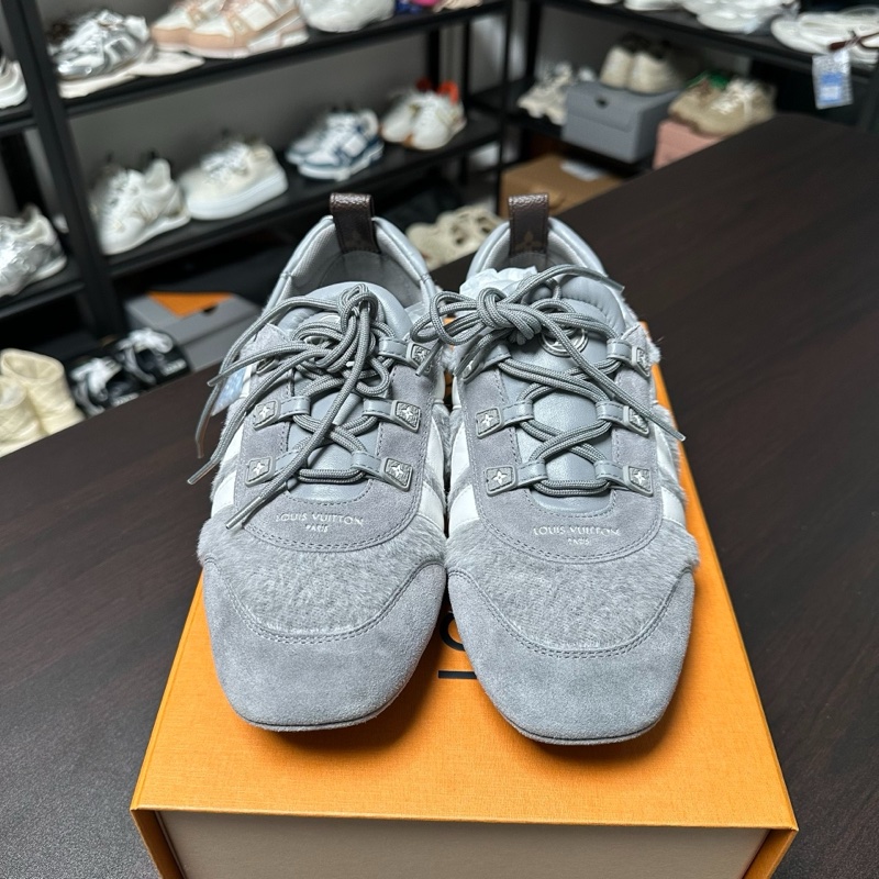 LV路易威登新款sneakerina 德訓鞋 芭蕾舞鞋 灰色 38.5碼-1