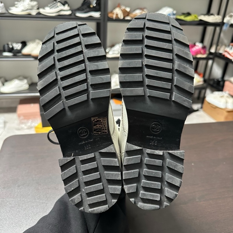 Chanel香奈兒黑白熊貓珍珠雙c馬丁靴 靴子 36碼-4