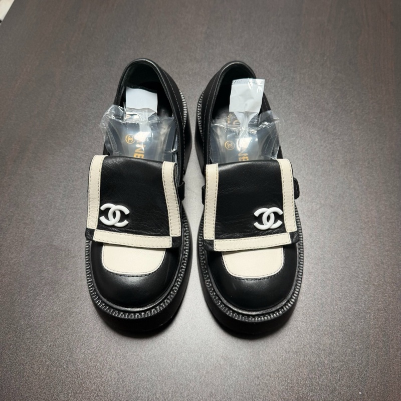 Chanel 24B熊貓黑白配色厚底樂福鞋 35碼-1