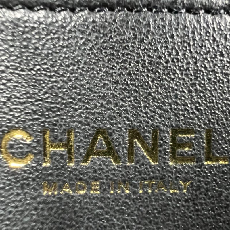 Chanel Vanity Case 相機包-8
