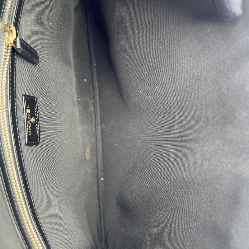 Chanel 2.55 Reissue 塗鴉手拿包-14