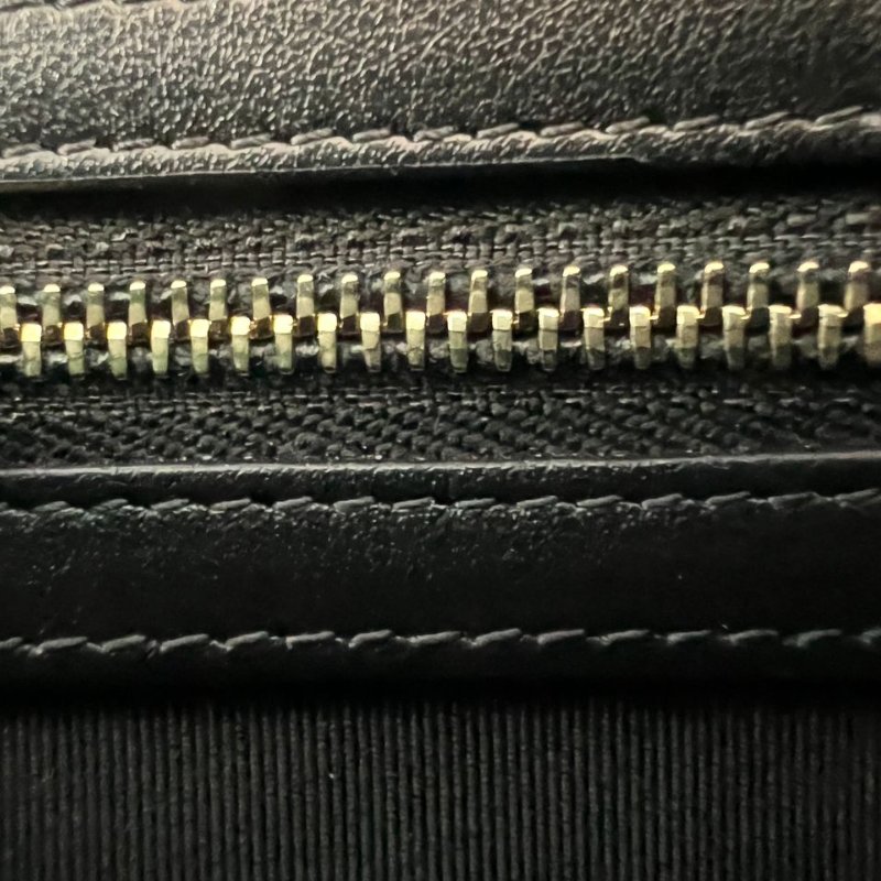 Chanel 2.55 Reissue 塗鴉手拿包-19