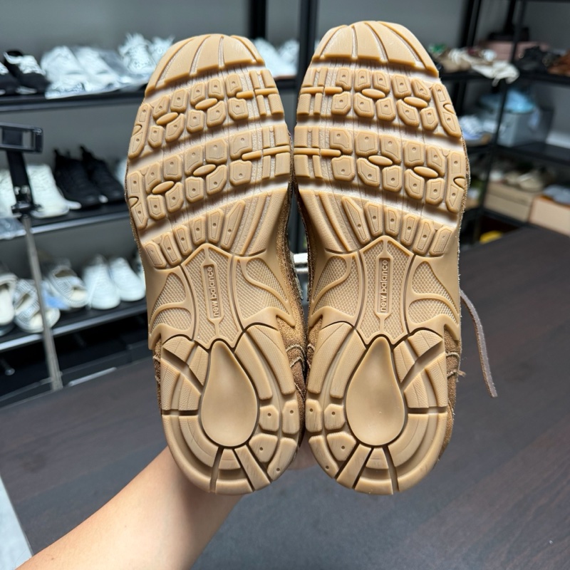 miumiu繆繆 newbalence530薄底鞋 褐色 37.5碼-4