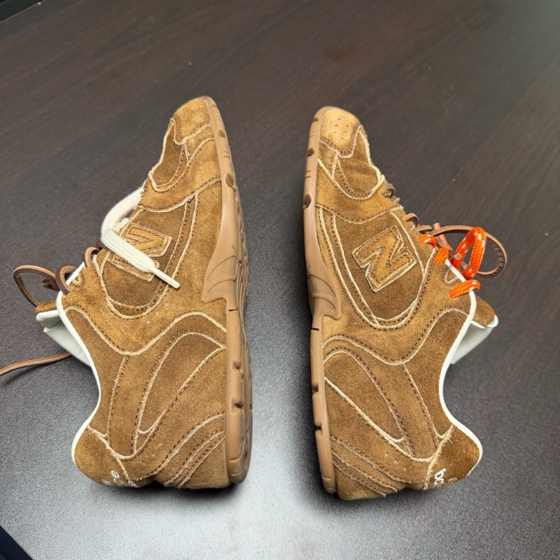miumiu繆繆 newbalence530薄底鞋 褐色 36碼-4