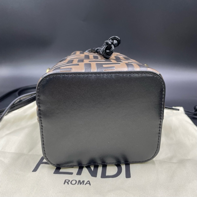 芬迪/Fendi老花水桶手提斜挎包 12*18 Mon Tresor迷你水桶手袋-2