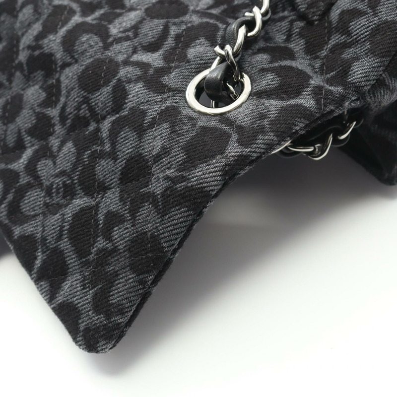 香奈兒迷你絎縫20鏈條肩背斜背包，牛仔灰黑色，銀色五金，二手-5