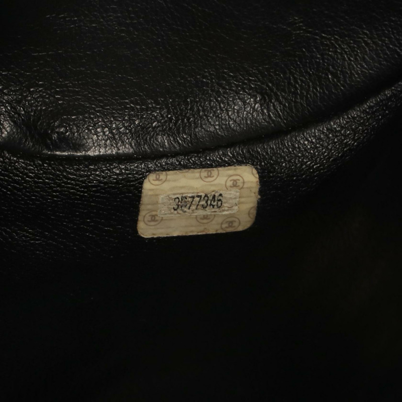 香奈兒 (CHANEL) 絎縫鏈條雙肩包,羊皮材質,黑色,金色五金,二手女款-4