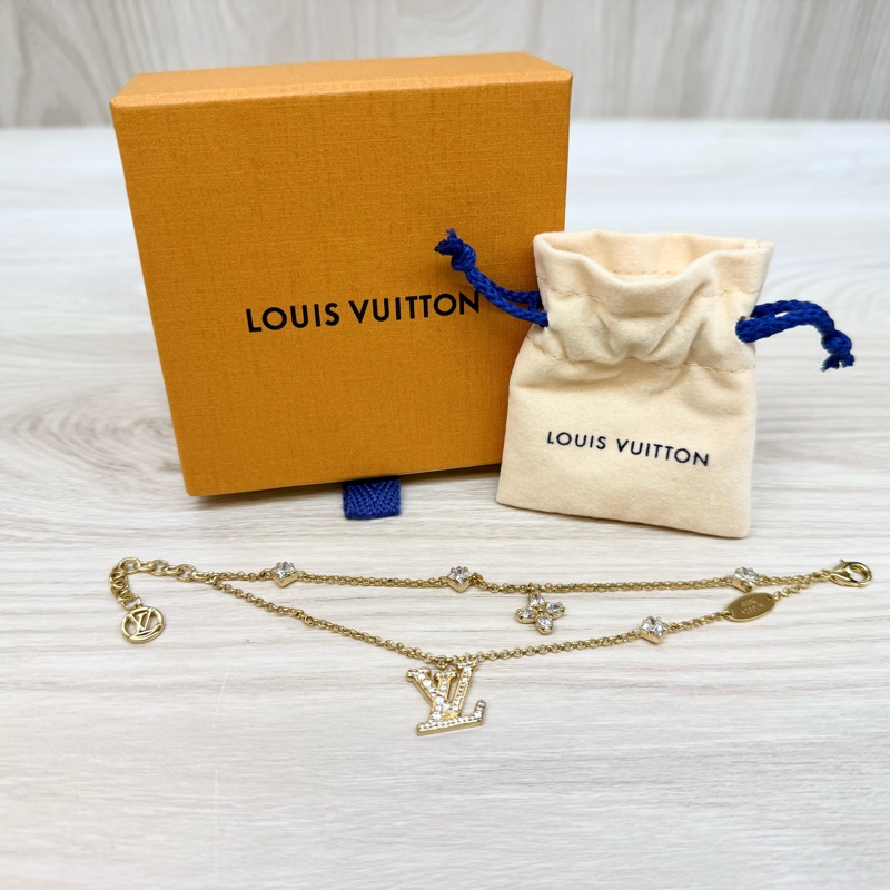 LV✨金色ladyLV花卉水鑽雙層手鍊/M1582A-1