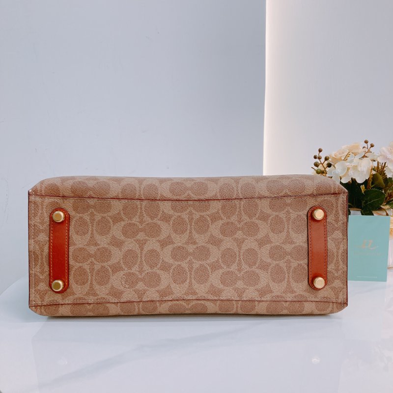 MS0656 Coach 蔻馳經典花紋單肩包包 Willow Signature Tote Canvas Tan-4