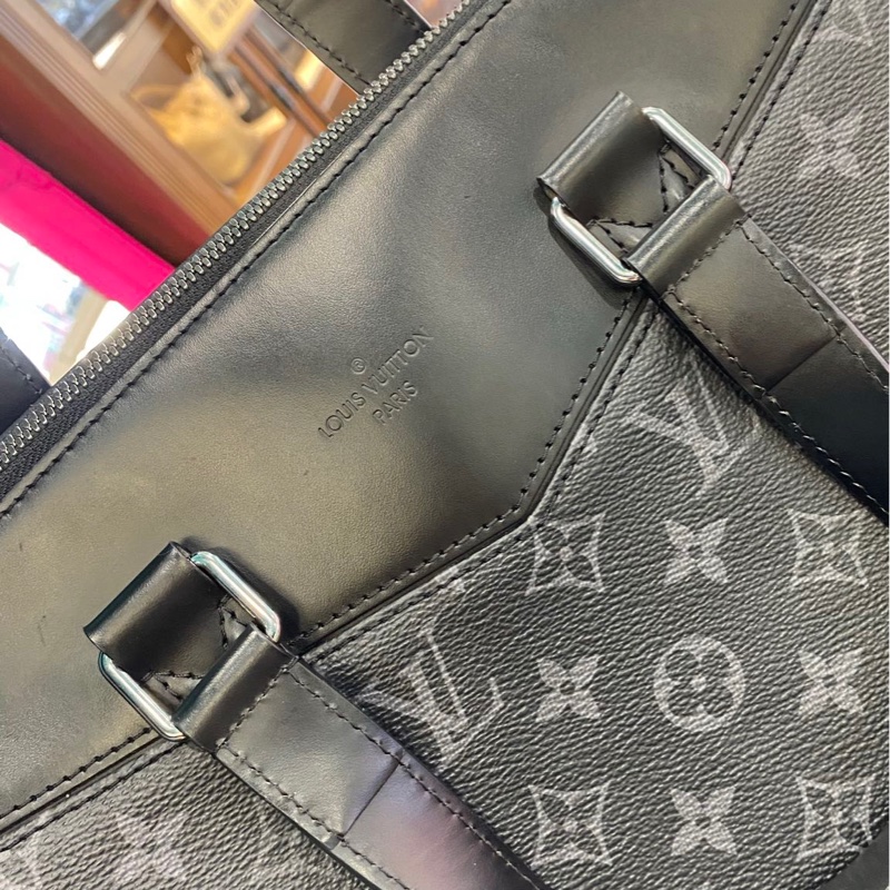 LV 路易威登 exploer黑花拼皮男士公文包 手提單肩斜挎包 附件:肩帶 尺寸:36*35 。-9