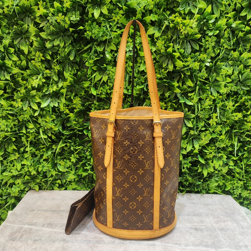 louis Vuitton Bucket GM-1