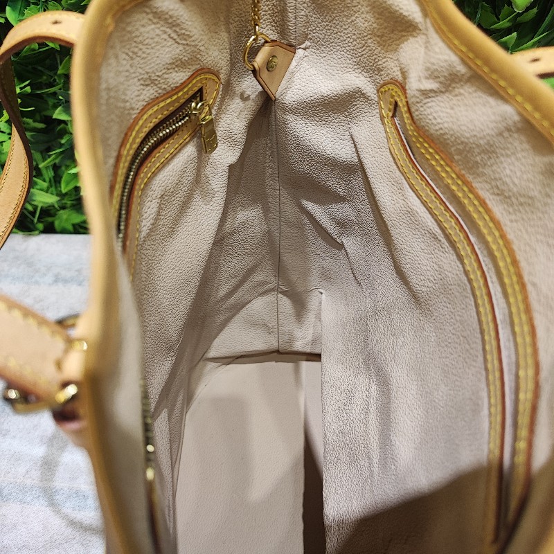 louis Vuitton Bucket GM-4