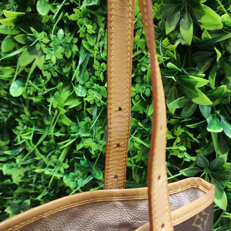 louis Vuitton Bucket GM-32