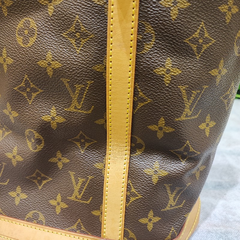 louis Vuitton Bucket GM-36