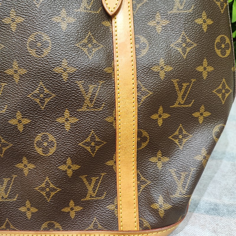 louis Vuitton Bucket GM-39