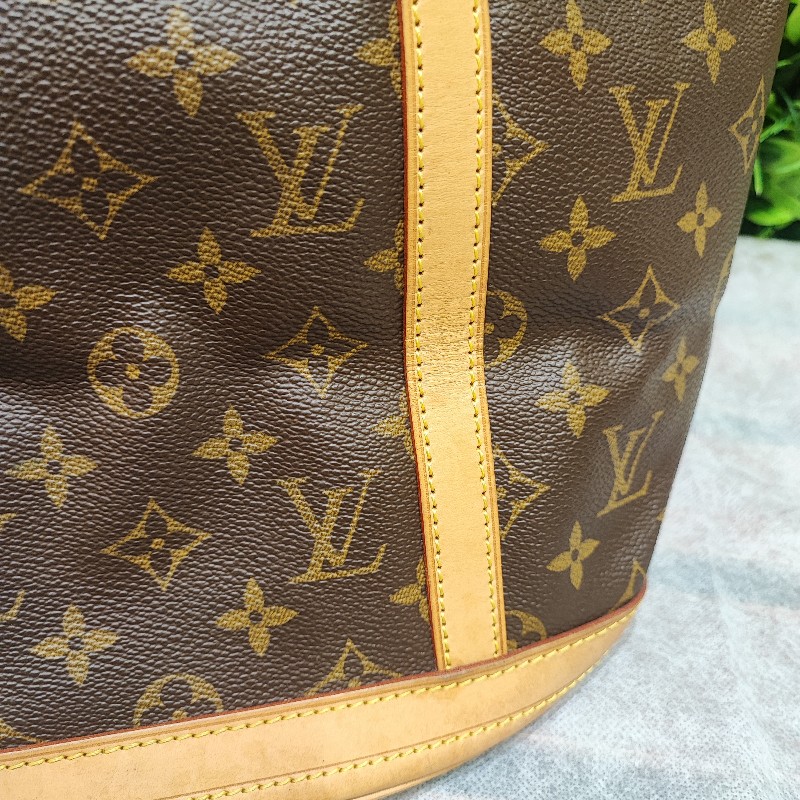 louis Vuitton Bucket GM-40