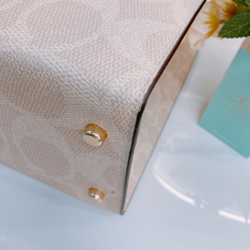 MS0657 Coach 蔻馳經營花紋單肩包包 Maggie Signature Tote Beige-6