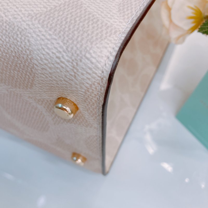 MS0657 Coach 蔻馳經營花紋單肩包包 Maggie Signature Tote Beige-8