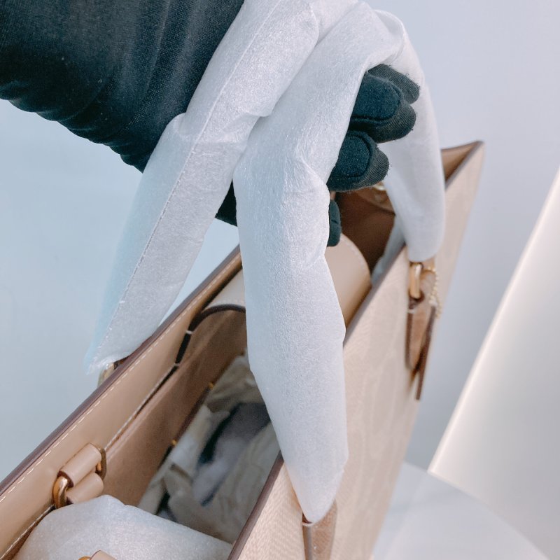 MS0657 Coach 蔻馳經營花紋單肩包包 Maggie Signature Tote Beige-18