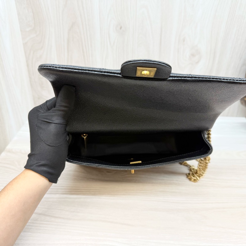 CHANEL✨超美🫶🏼黑荔枝牛皮愛心調節釦包AS3921-12