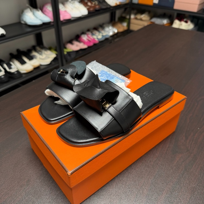 Hermes愛馬仕 giulia Kelly扣 黑色淺金扣拖鞋 38碼-0