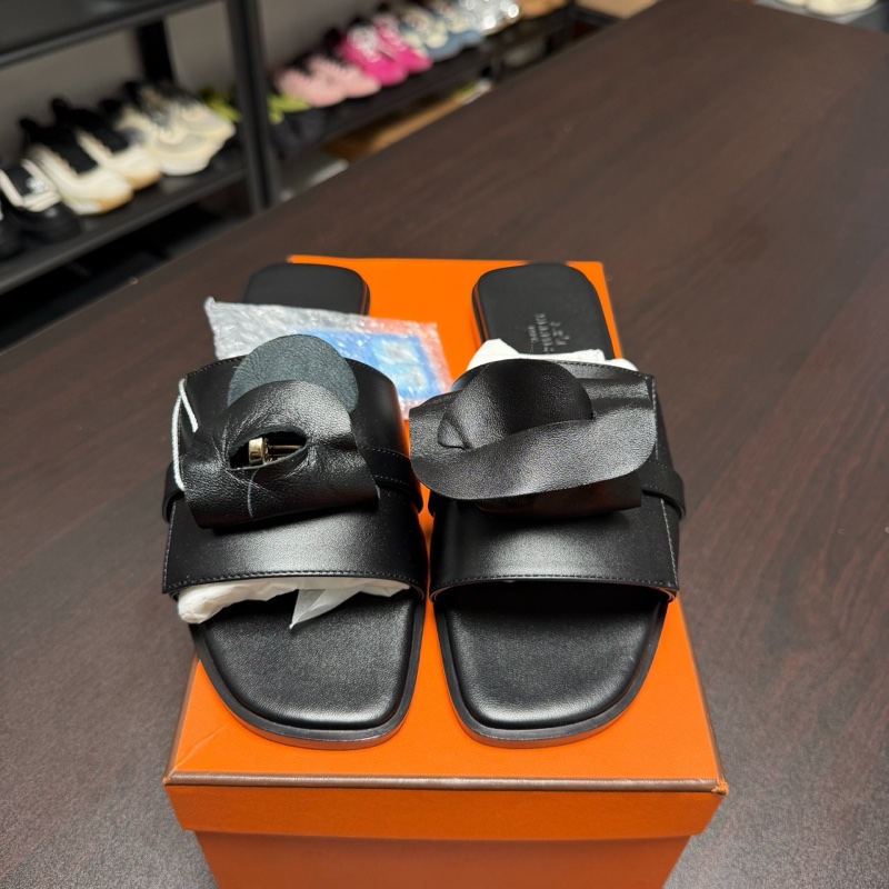 Hermes愛馬仕 giulia Kelly扣 黑色淺金扣拖鞋 38碼-1