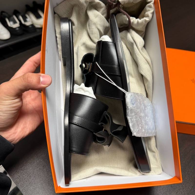 Hermes愛馬仕 giulia Kelly扣 黑色淺金扣拖鞋 38碼-4