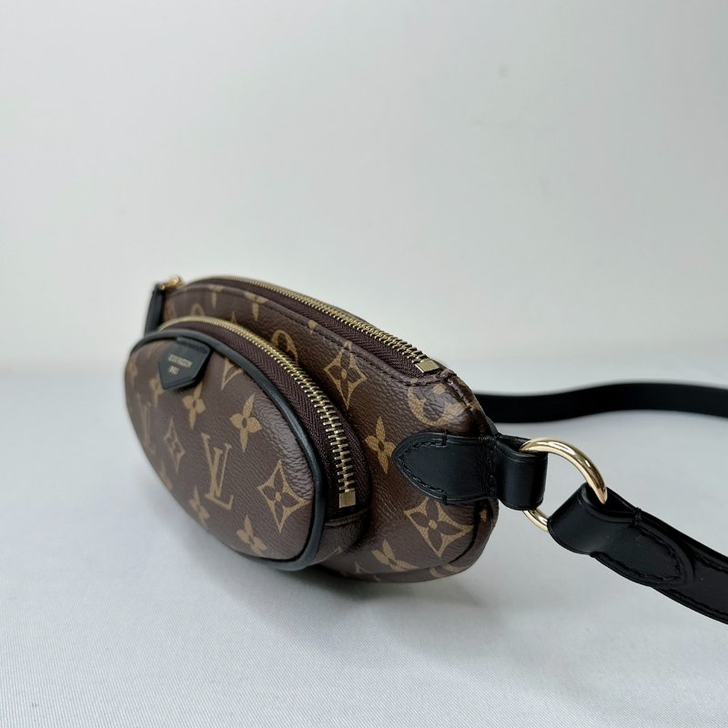LV Keepit老花橢圓胸包斜背包-4