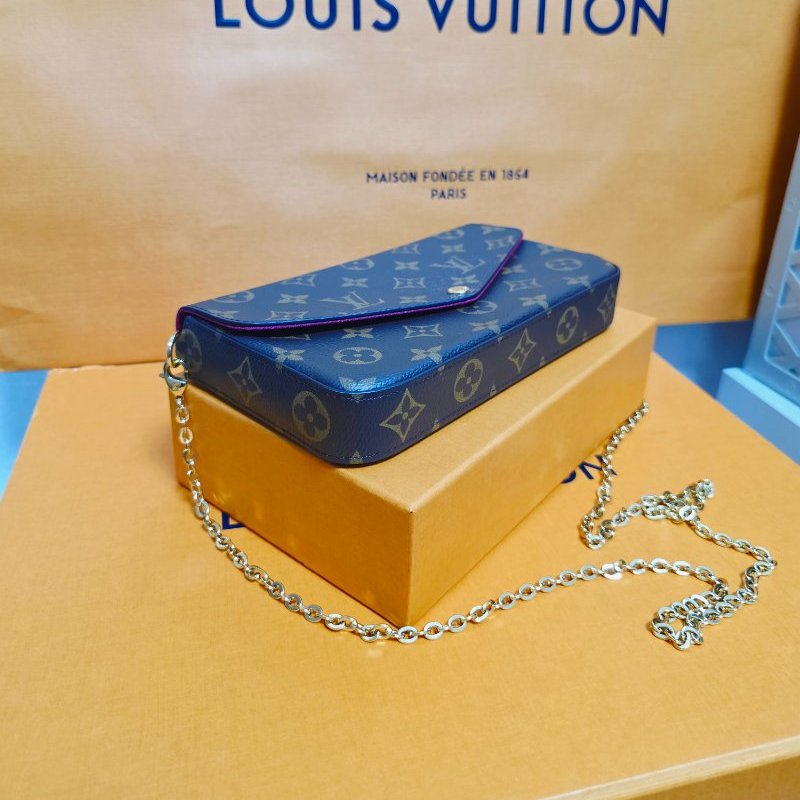 母親節禮物精選降價 近新芯片款 LV原信封式 3合1 鏈條包 /法國製/LV原廠盒、LV原廠防塵套,LV原廠紙袋-20