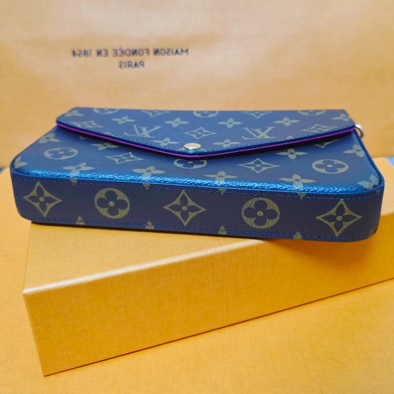 母親節禮物精選降價 近新芯片款 LV原信封式 3合1 鏈條包 /法國製/LV原廠盒、LV原廠防塵套,LV原廠紙袋-22