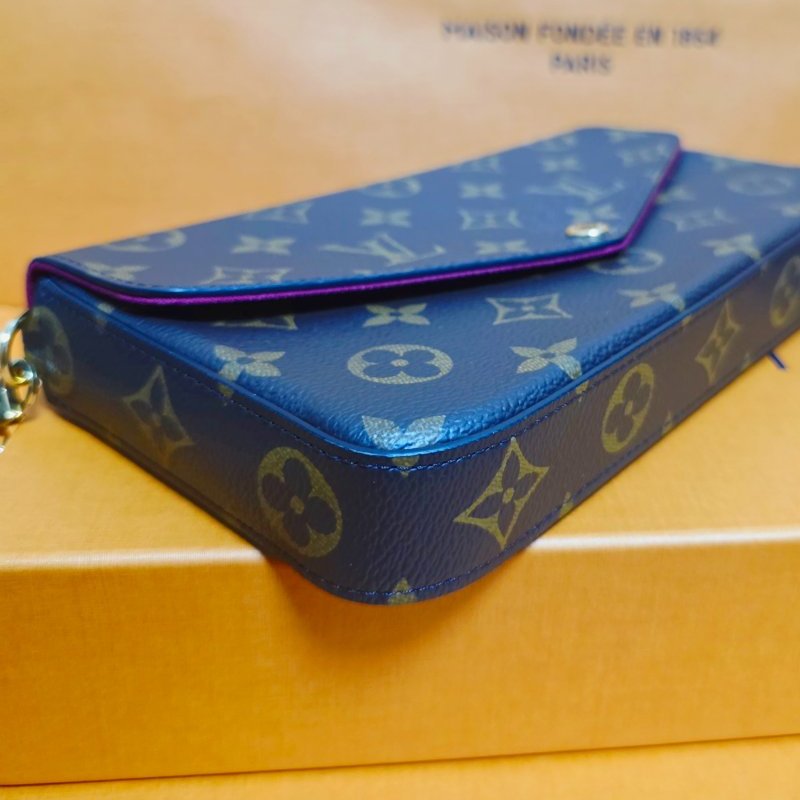 母親節禮物精選降價 近新芯片款 LV原信封式 3合1 鏈條包 /法國製/LV原廠盒、LV原廠防塵套,LV原廠紙袋-23