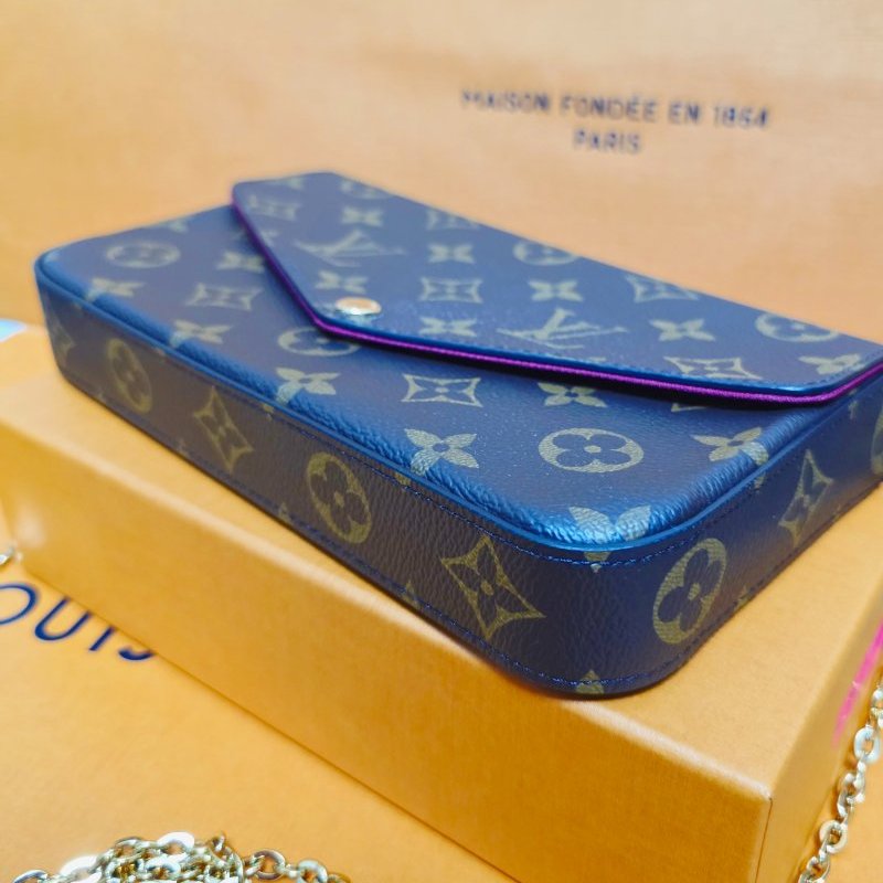 母親節禮物精選降價 近新芯片款 LV原信封式 3合1 鏈條包 /法國製/LV原廠盒、LV原廠防塵套,LV原廠紙袋-24