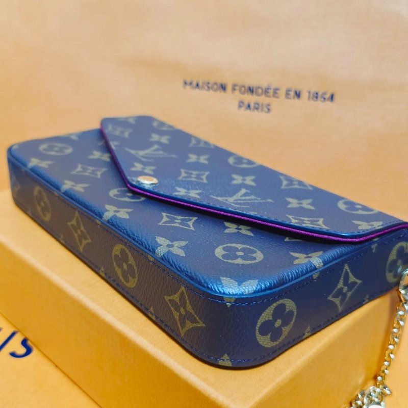 母親節禮物精選降價 近新芯片款 LV原信封式 3合1 鏈條包 /法國製/LV原廠盒、LV原廠防塵套,LV原廠紙袋-25