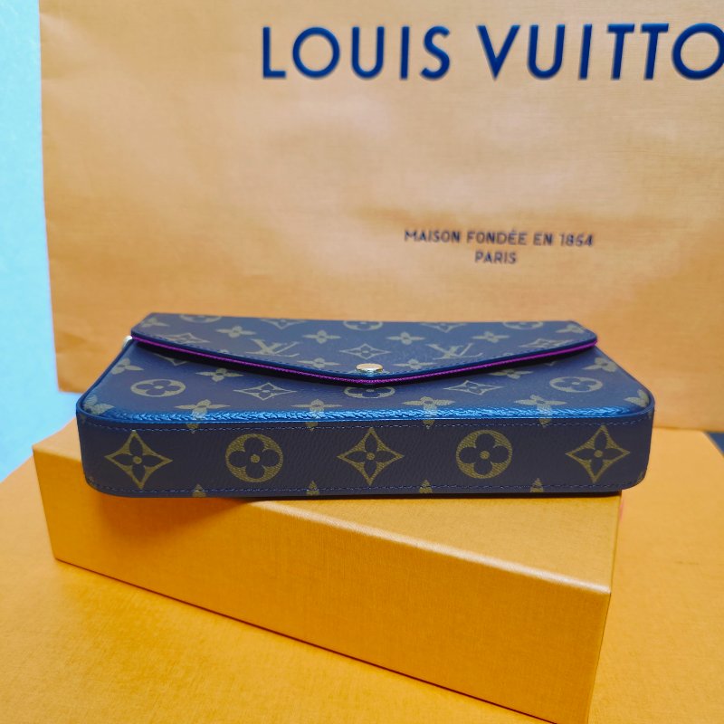 母親節禮物精選降價 近新芯片款 LV原信封式 3合1 鏈條包 /法國製/LV原廠盒、LV原廠防塵套,LV原廠紙袋-32