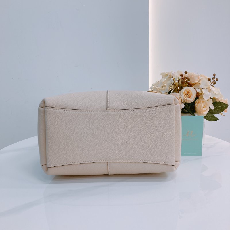 MS0658 Coach 蔻馳兩用包包 Lana Shoulder Bag Calfskin Ivory-4