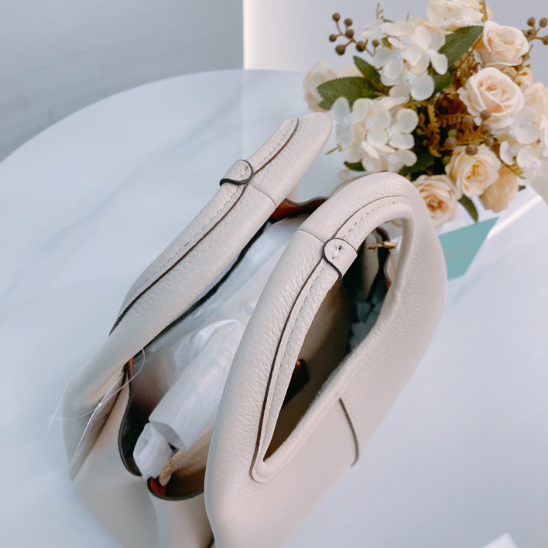 MS0658 Coach 蔻馳兩用包包 Lana Shoulder Bag Calfskin Ivory-10