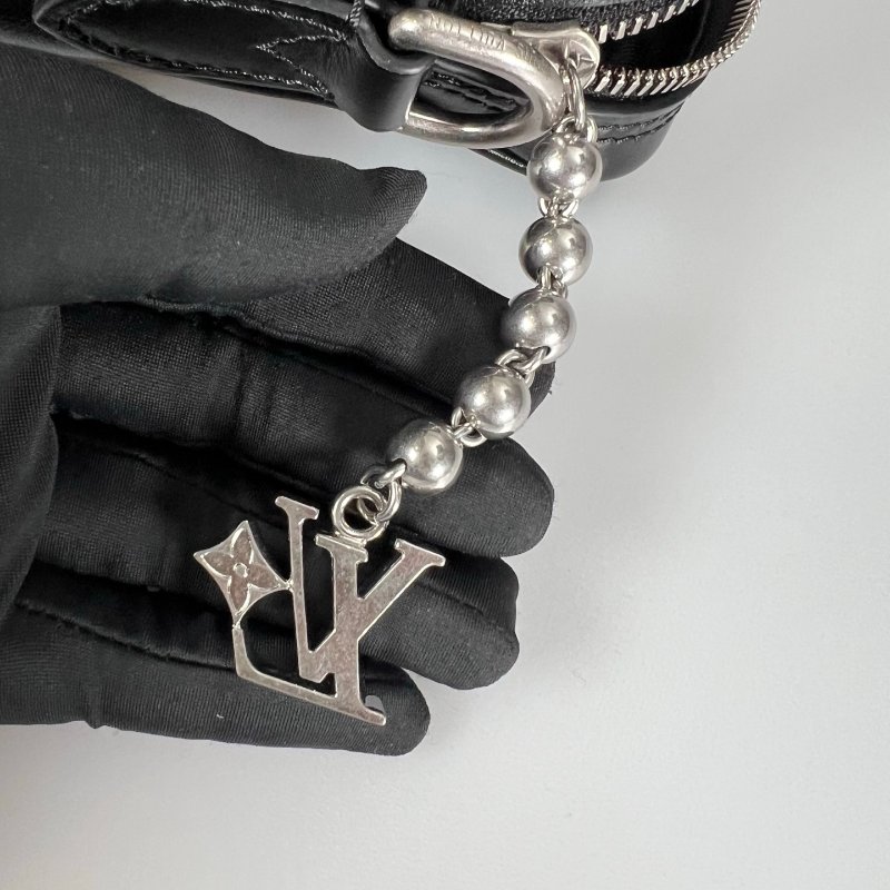 LV M13987/晶片款 Nil黑小牛皮都市手提側肩包-11