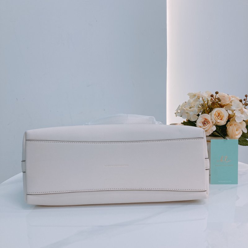 MS0659	Coach 蔻馳液下兩用包包Juliet Shoulder Bag Calfskin Moonlight-4