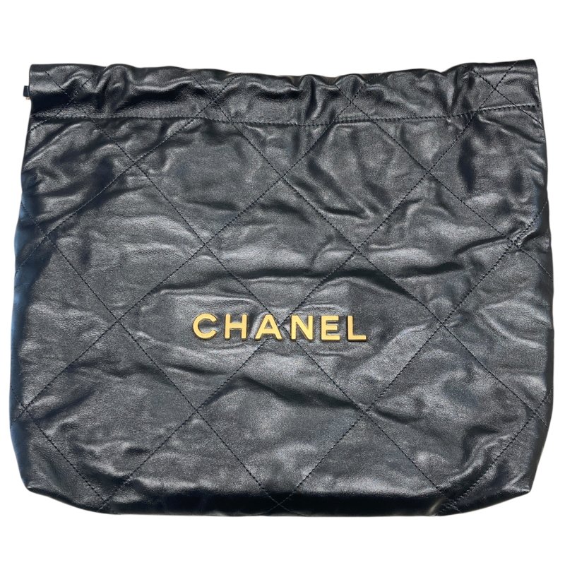 CHANEL 香奈兒 22 HANDBAG 亮面小牛皮 黑色 金釦-1