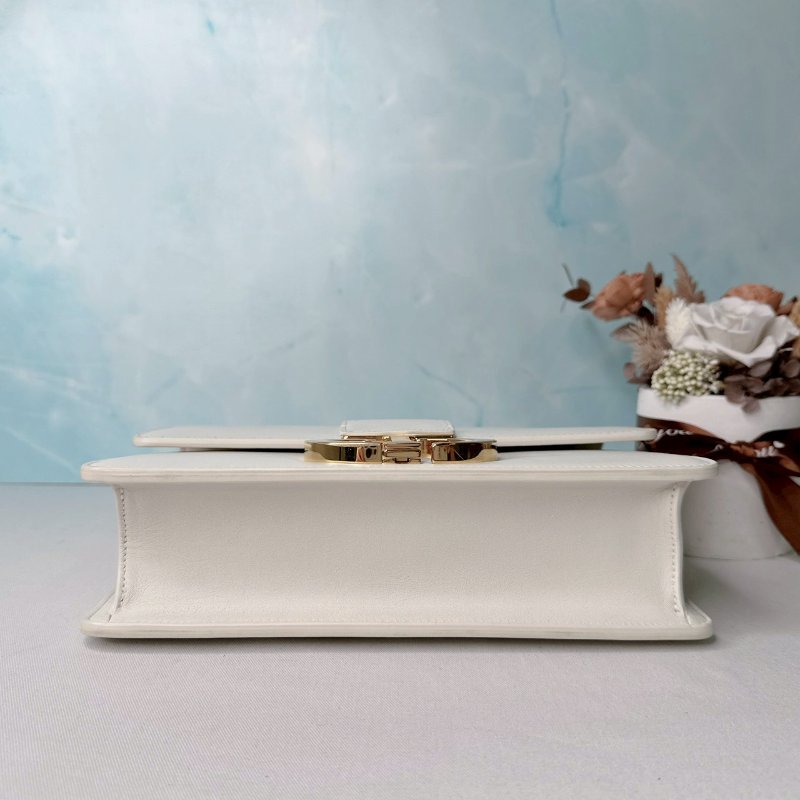 DIOR Montaigne30皮革肩背包-7